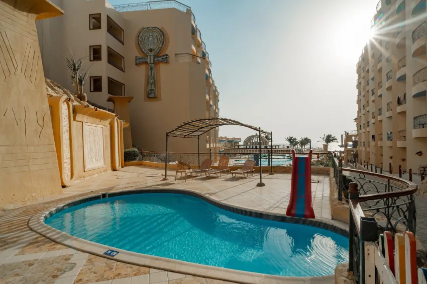 King Tut Aqua Park Beach Resort  5*-25