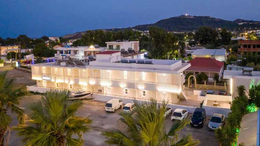 Avi Suites Faliraki Center 3*-2