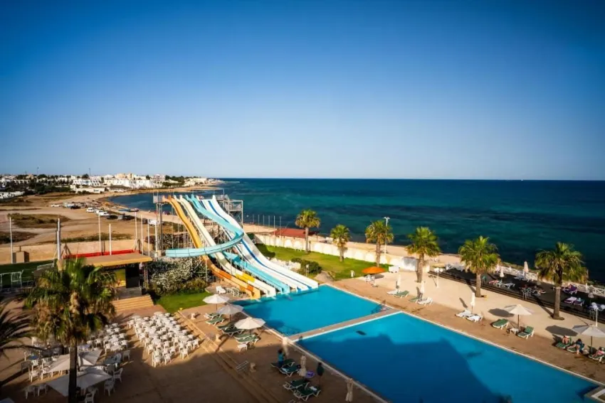 NOVOSTAR KHAYAM GARDEN BEACH & SPA  4*-8