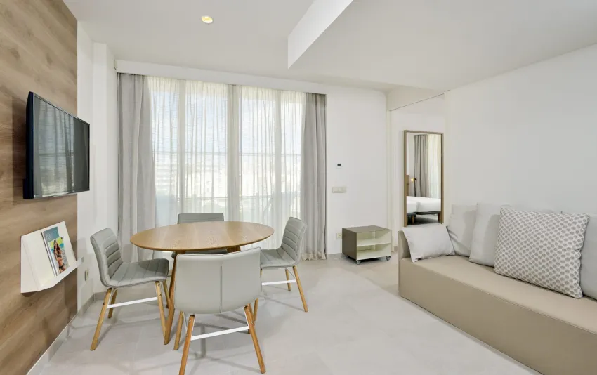 Innside by Melia Calvia Beach 4*-21