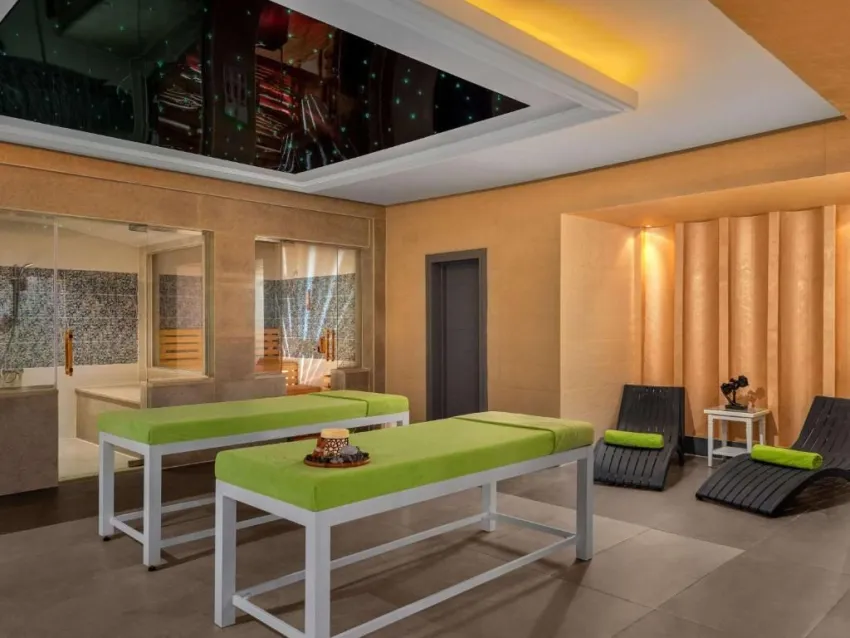 MOVENPICK WATERPARK RESORT & SPA SOMA BAY  5*-17