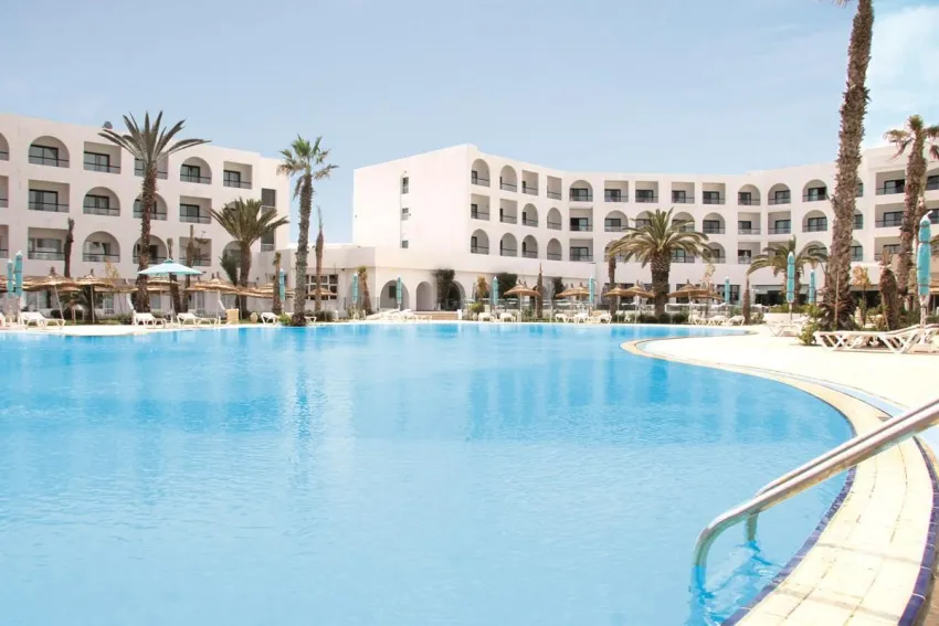 Nozha Beach Resort 4*-6