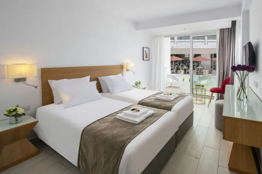Kokkinos Boutique Hotel  4*-8