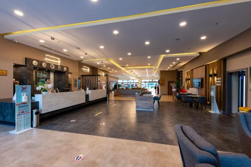 VIKING PARK HOTEL  4*-4