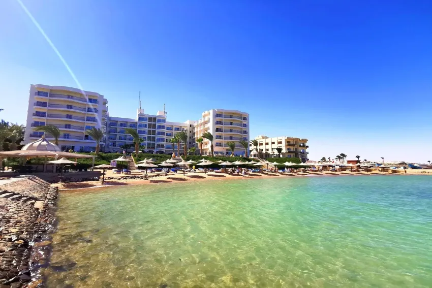 ROYAL STAR BEACH RESORT  4*-4