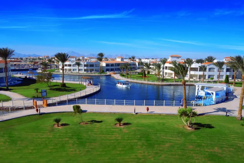 PICKALBATROS DANA BEACH RESORT  5*-20