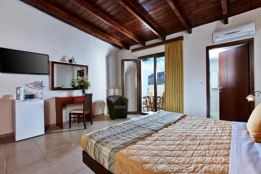 St. Constantin 4*-12