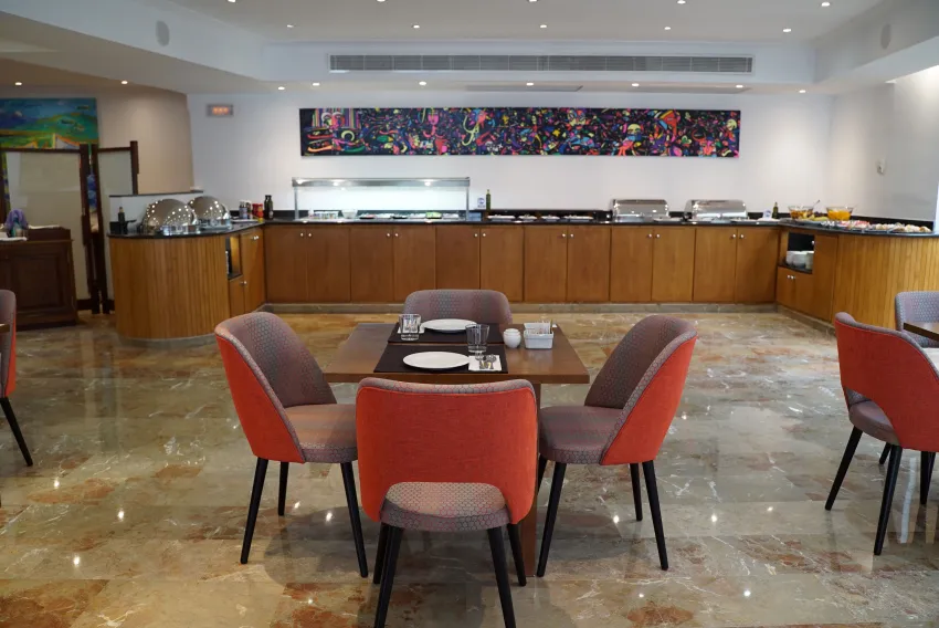 Artmadams Hotel 4*-113