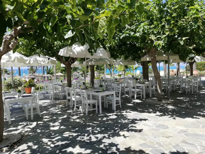 St. George Beach Hotel and Spa Resort - Adults Only 4*-10
