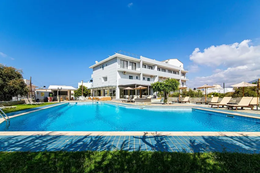 Hermes Hotel Malia 3*-5