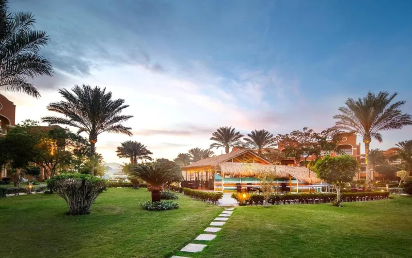 Caribbean World Resort 5*-5