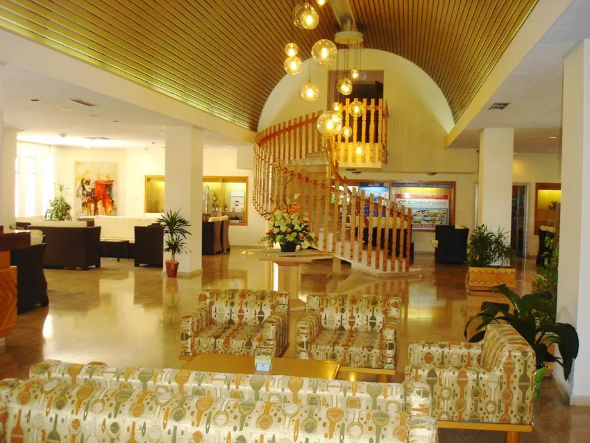 Kissos Hotel 3*-8