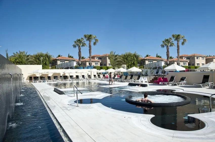 King Jason Paphos by Louis Hotels (Adults Only) 4*-7