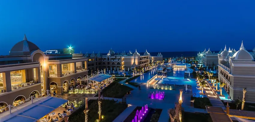 TITANIC ROYAL RESORT  5*-18