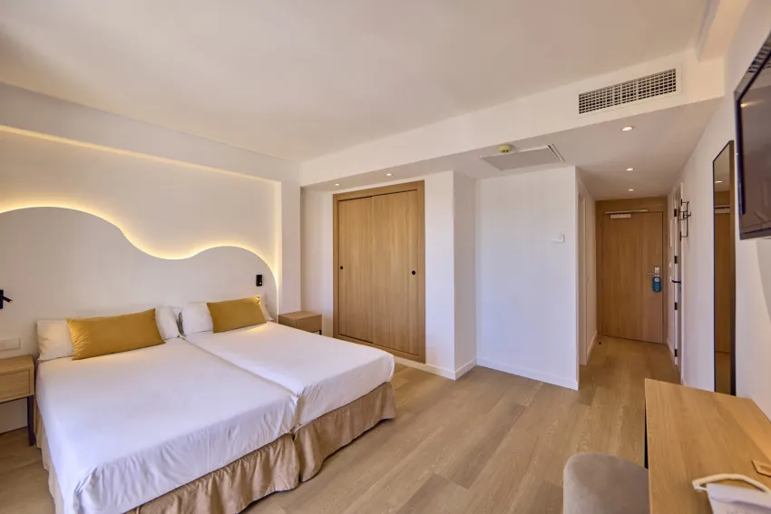 Universal Hotel Bikini 4*-12