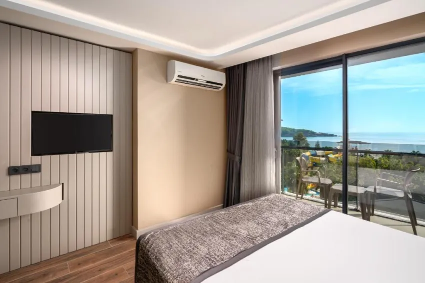 SEAPHORIA BEACH RESORT HOTEL  5*-8