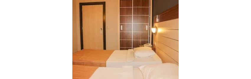 Hawaii Suit Beach Hotel 3*-19