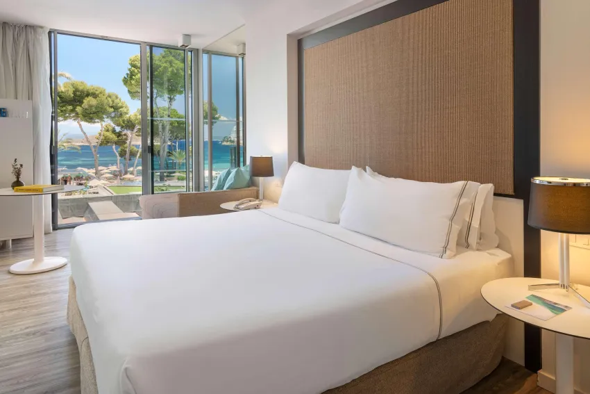 Melia South Beach 4*-299