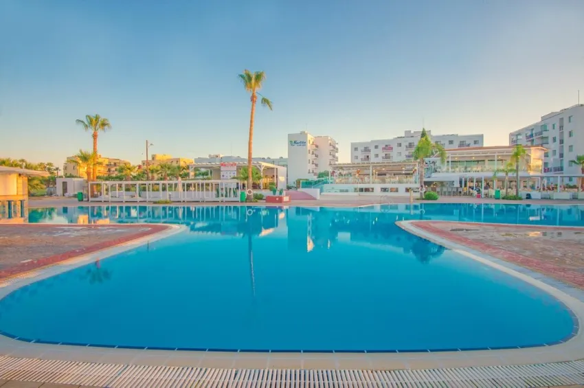Marlita Beach Hotel Apartments 4*-11