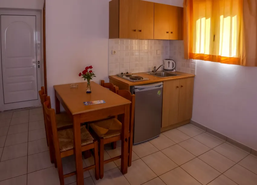 Alexandros Apartments 3*-6