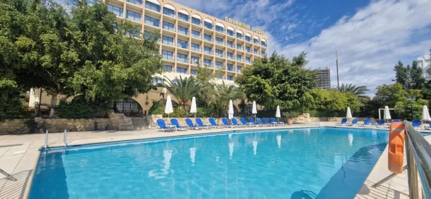 Navarria Blue 3*-19