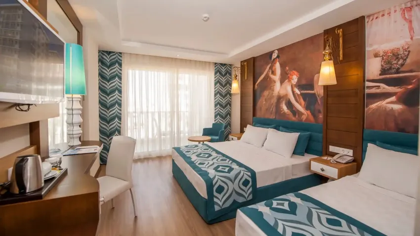 Dream World Resort And Spa 4*-5