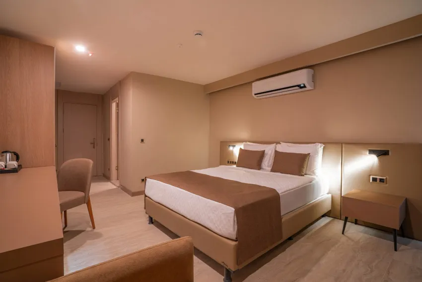 Prive Side Suite & Spa 3*-17