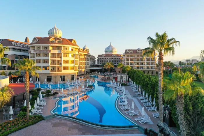 Kirman Belazur Belek 5* - Belek - Turcia