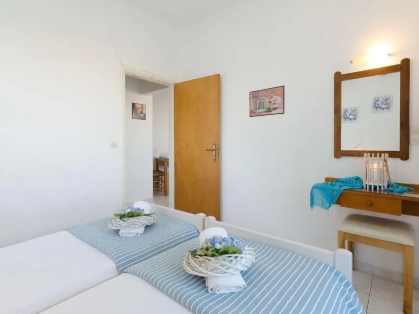 Aglaia Apartments 2*-7