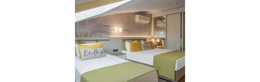 Side Square Hotel 4*-8