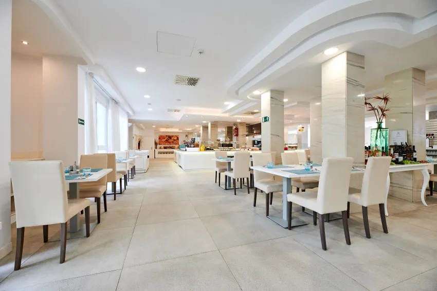 AluaSun Continental Park Hotel & Apartments 4*-109