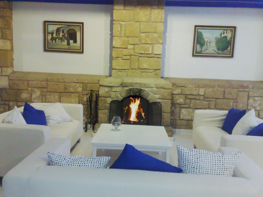 Hilltop Gardens 3*-4