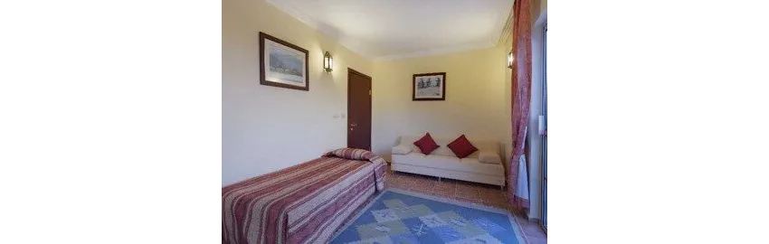 Larissa Sultans Beach 4*-7