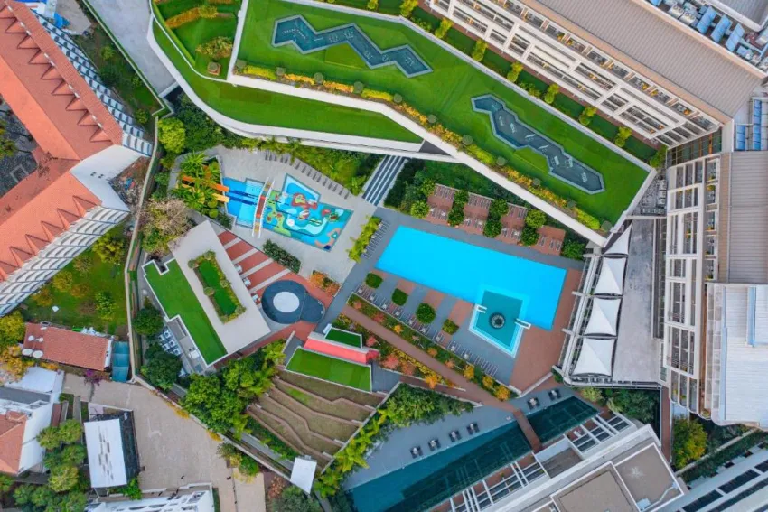 THE SENSE DELUXE HOTEL  5*-115