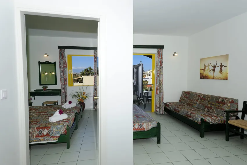Apollon Hotel Apartments 3*-6