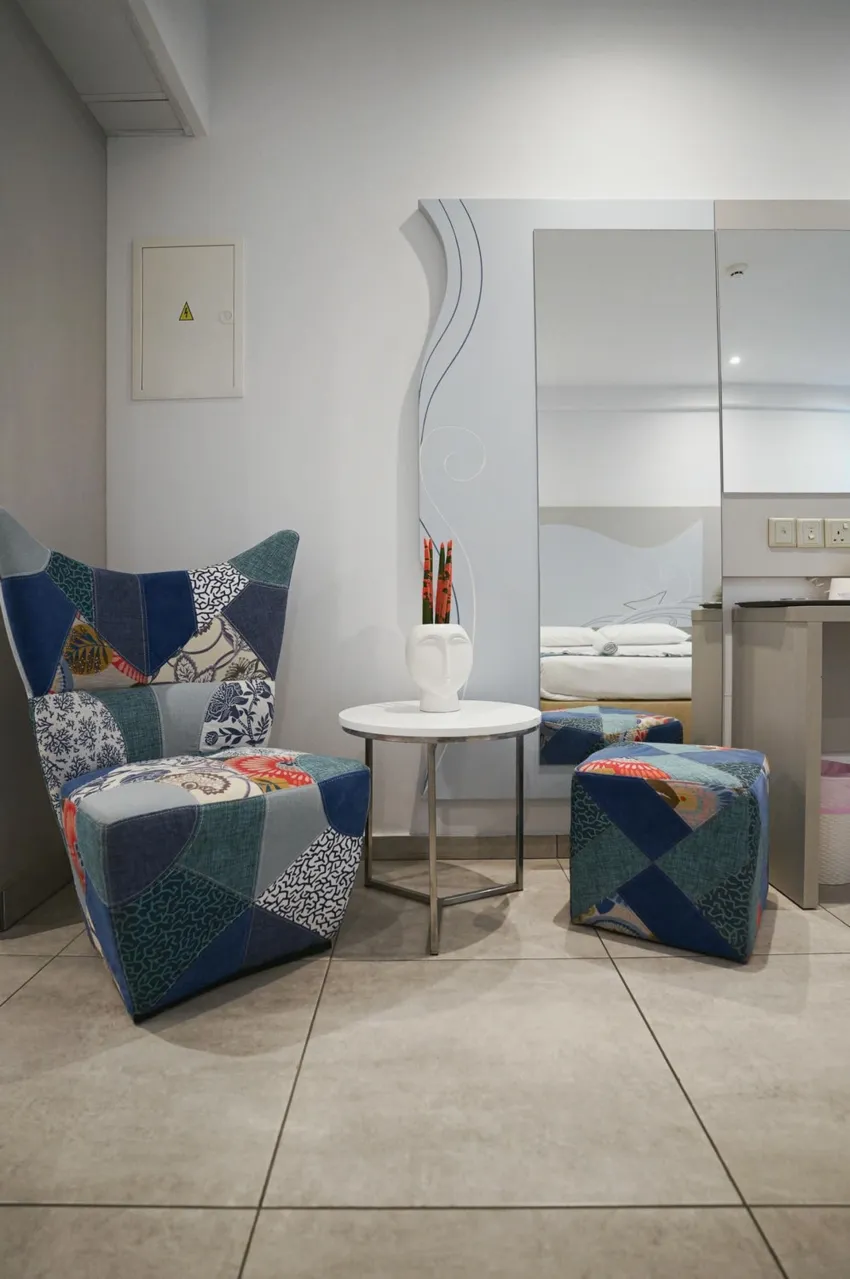 Nicholas Color 3*-28