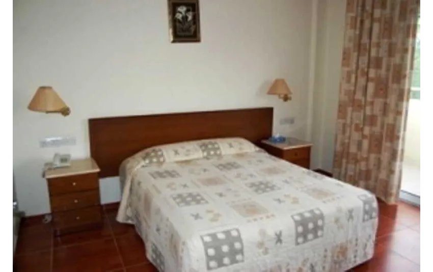 Moniatis Hotel 3*-7