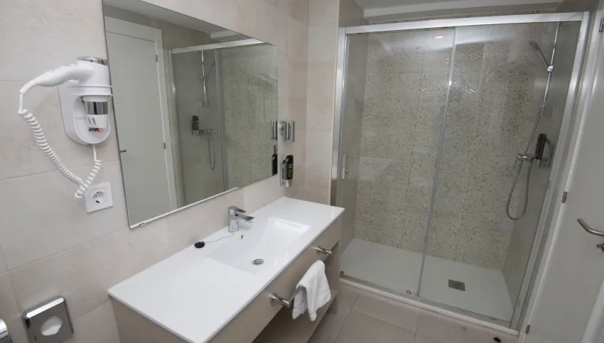 Chevy Hotel & Suites 3*-20