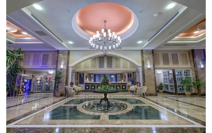 Merit Lefkoşa Hotel & Casino 5*-5