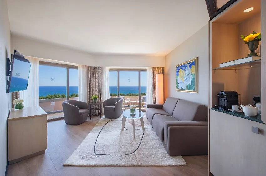 Four Seasons 5*-21
