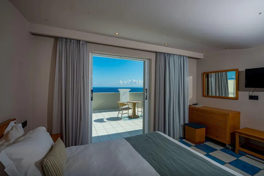 Alexandra Beach Resort 4*-29