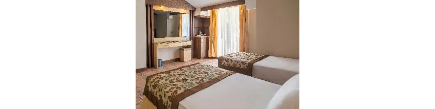 Fame Hotel 3*-8