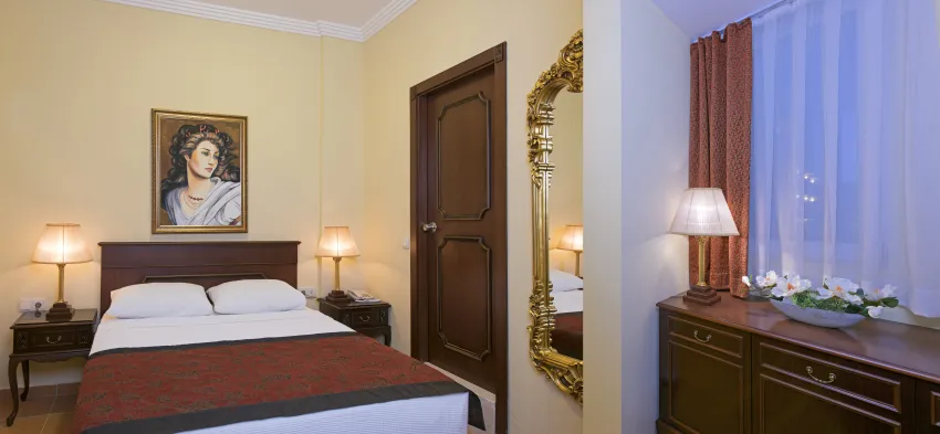 Antique Roman Palace (Adults Only 16+) 5*-58