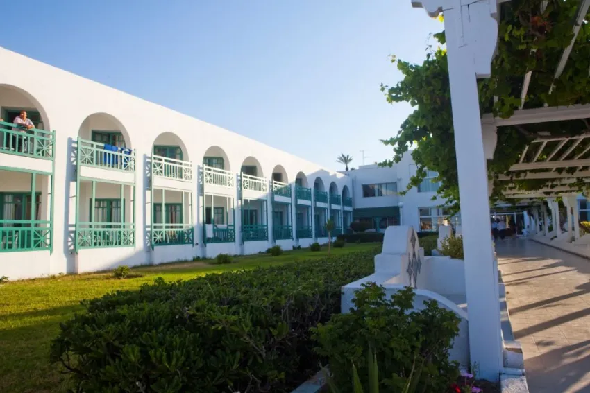 EL MOURADI CAP MAHDIA  3*-4