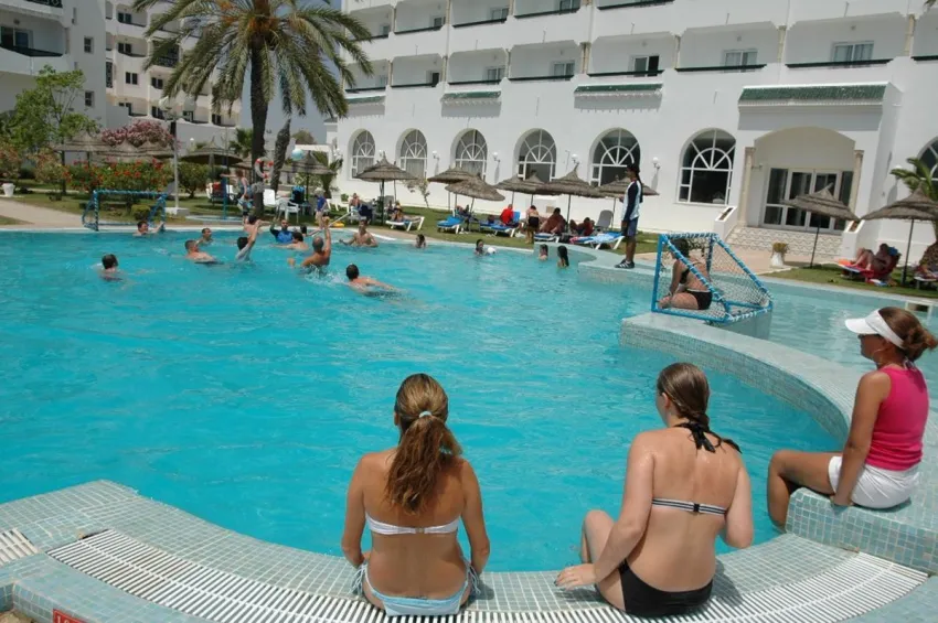 Jinene Beach 3*-5