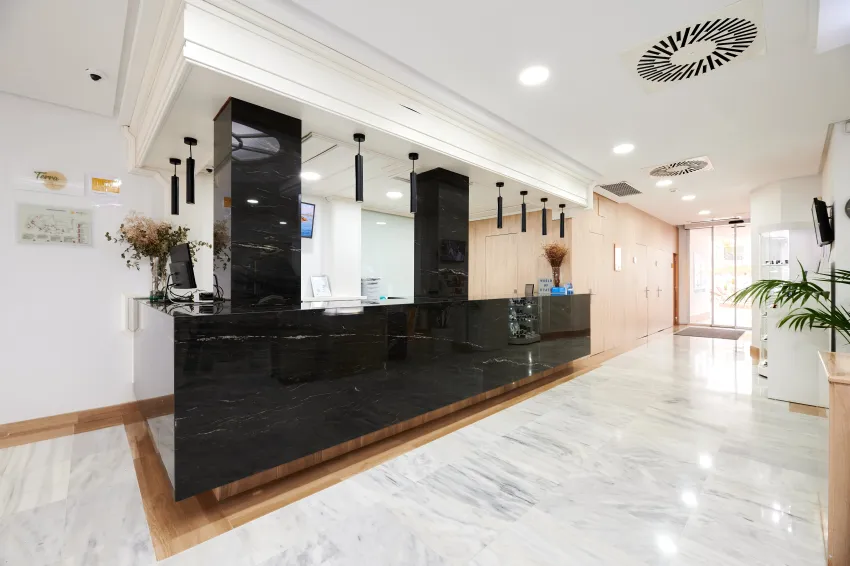 AluaSun Continental Park Hotel & Apartments 4*-6