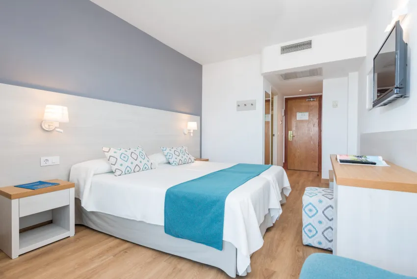 Vista Park Hotel & Apartments 3*-17