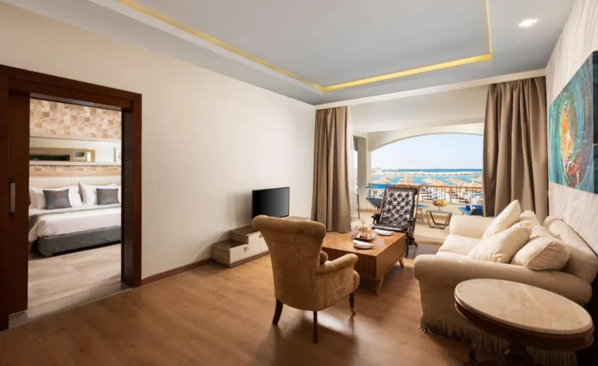 Pickalbatros Dana Beach Resort 5*-5