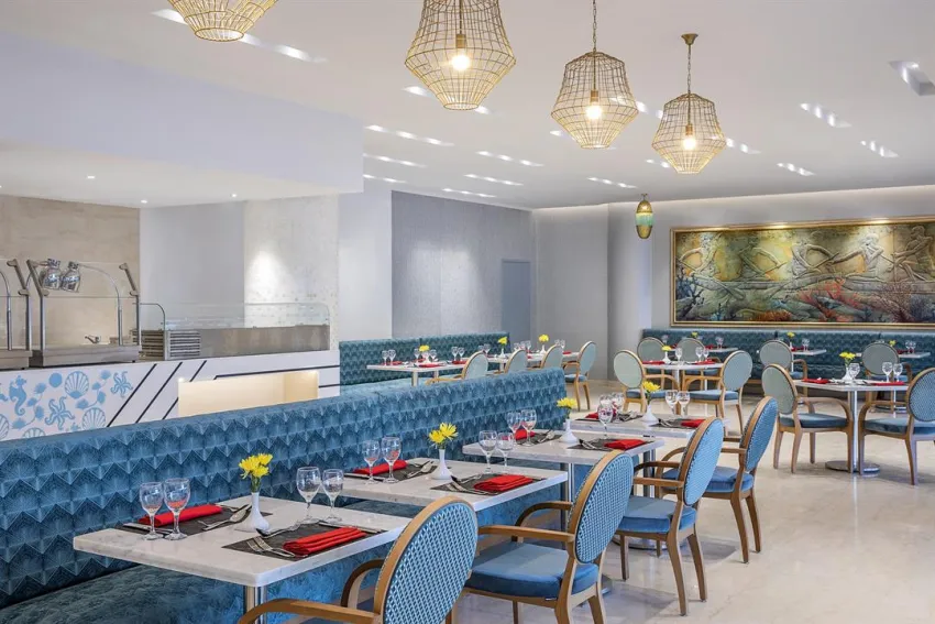 HILTON PLAZA HURGHADA  5*-18