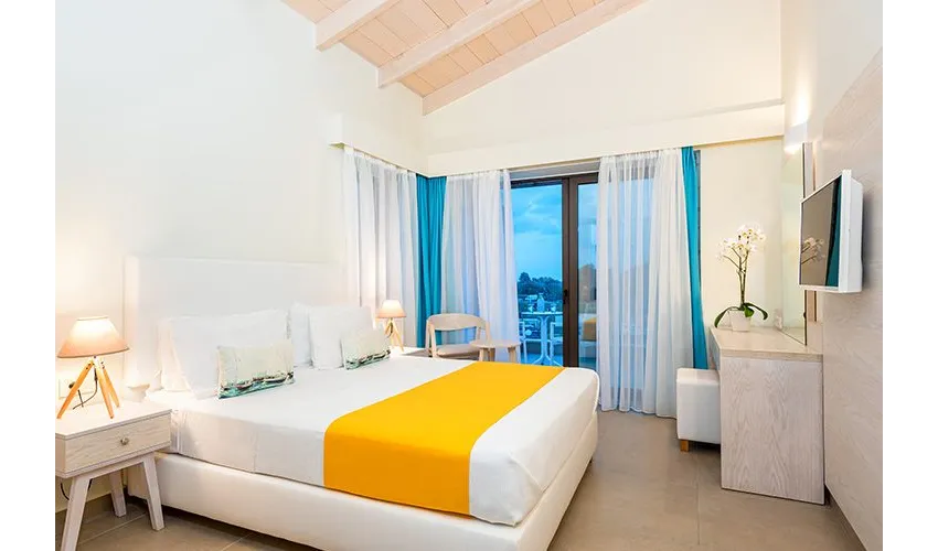 Airis Boutique & Suites (Adults Only 16+) 4*-7